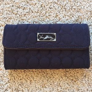 ❤️ NWOT VERA BRADLEY WALLET NAVY BLUE!